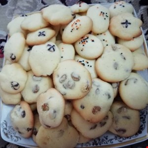 شیرینی پیچ انگشتی (پفکی) 